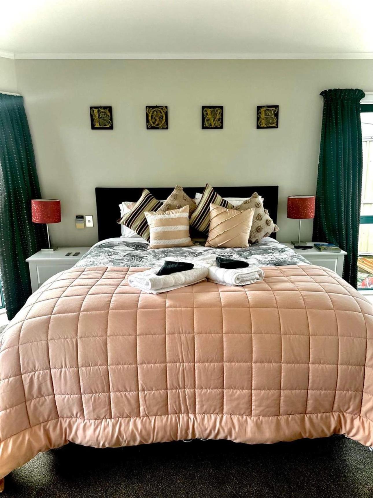 Observation Guest Suite Paraparaumu Eksteriør bilde
